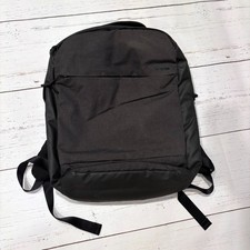 Incase 15-inch Laptop Backpack Dark Grey Blac...
