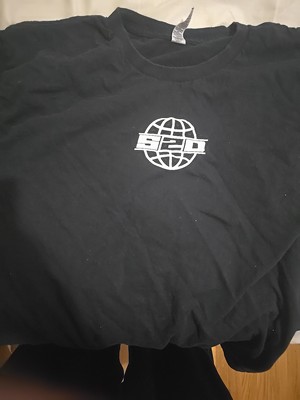 Skip2dip T Shirt Merch