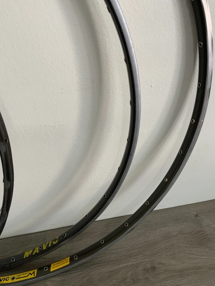LLANTAS TUBULARES MAVIC (3) 700C 32 ORIFICIOS PRESTA Foto 4 de 4