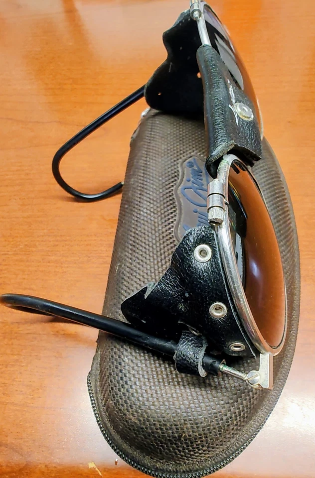 Vintage Julbo Vermont Mountaineering Sunglasses - Image 2 of 4