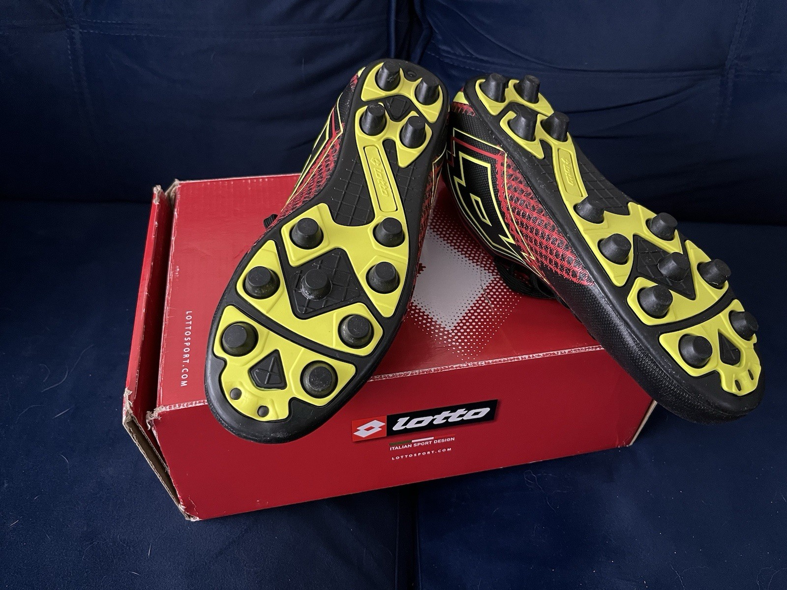 LOTTO Tacchetti Calcio Forza Elite 3 Taglia 7 5 Rosso e Nero NUOVI CON SCATOLA