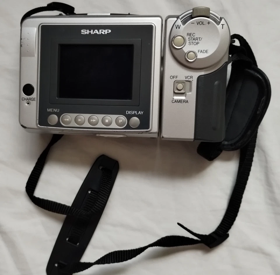 Sharp VL-AH 131 Hi8 Viewcam Camcorder NO battery, charger - Image 2 of 4