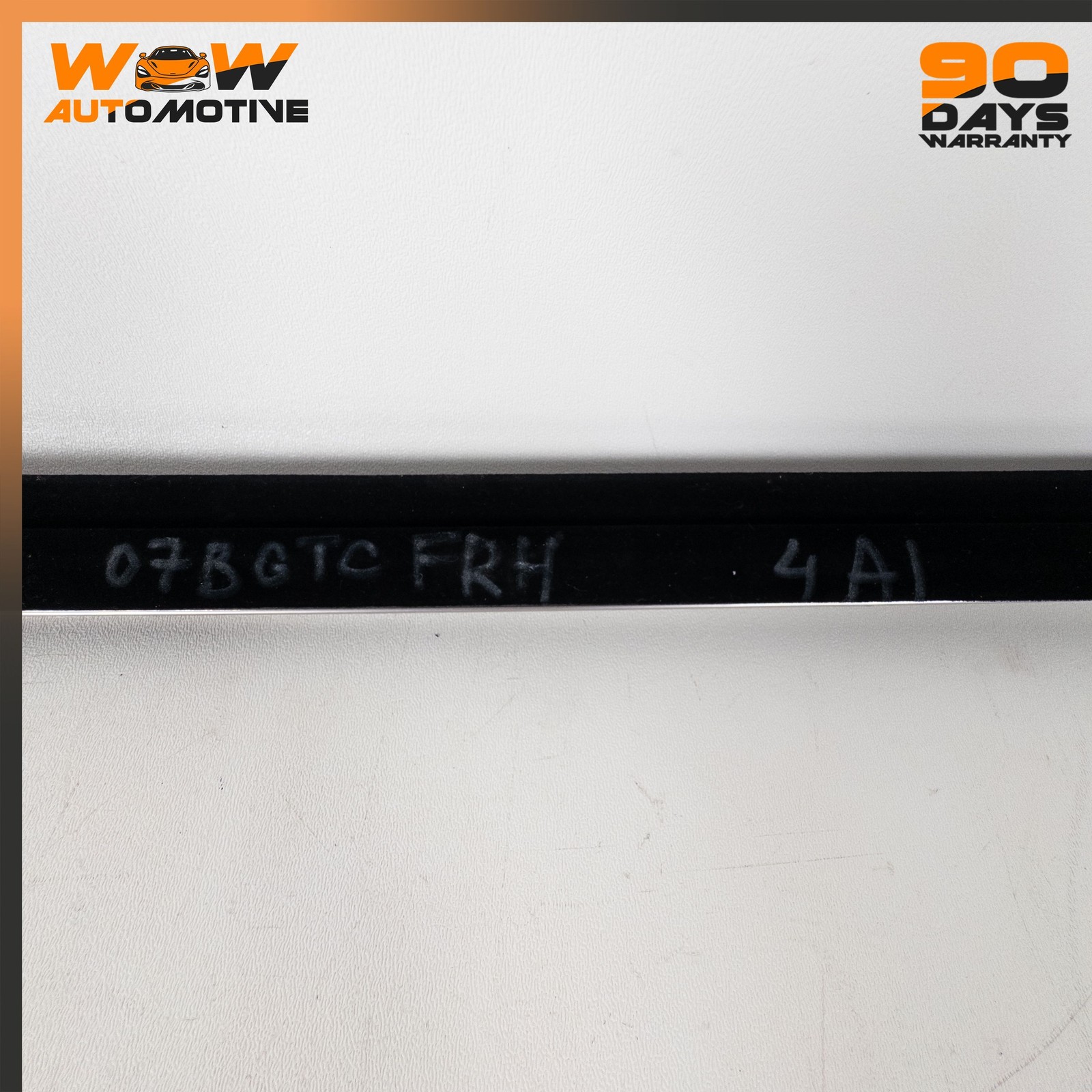 07-11 BENTLEY CONTINENTAL GTC FRONT RIGHT OUTSIDE WINDOW WEATHER SEAL MOLDING OE