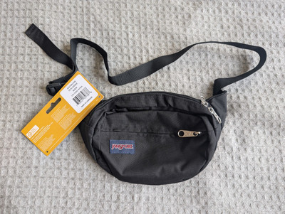 JanSport Fanny Pack Adult 150 CI Black Fifth Avenue Waist Pouch Durable Unisex