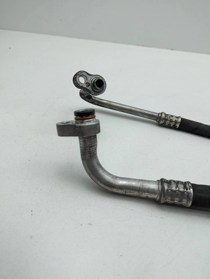 Juego de manguera de compresor de aire acondicionado Mercedes-Benz R350 W251 2006-2011 OEM Foto 2 de 4