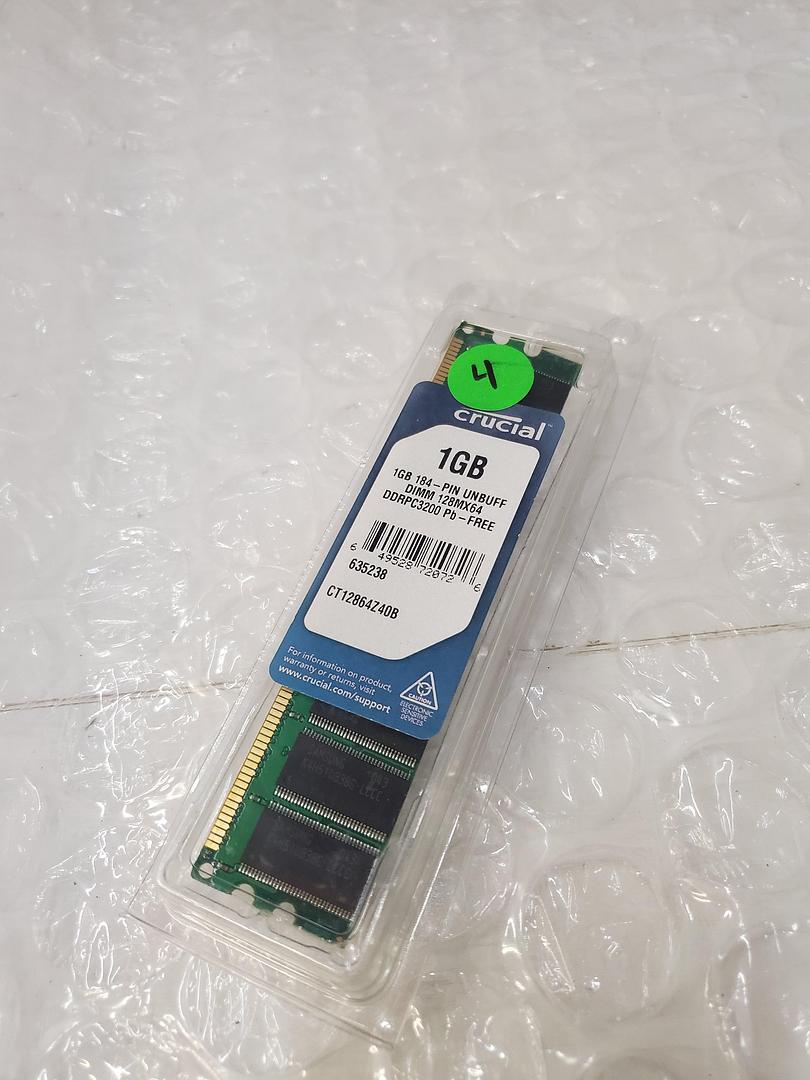 Barrette Mémoire RAM 1Go Crucial CT12864Z40B - Pour PC - Occasion Fonctionnelle