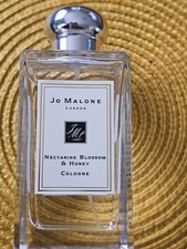jo malone nectarine blossom honey 100ml, no box, marks on sticker pls check pics