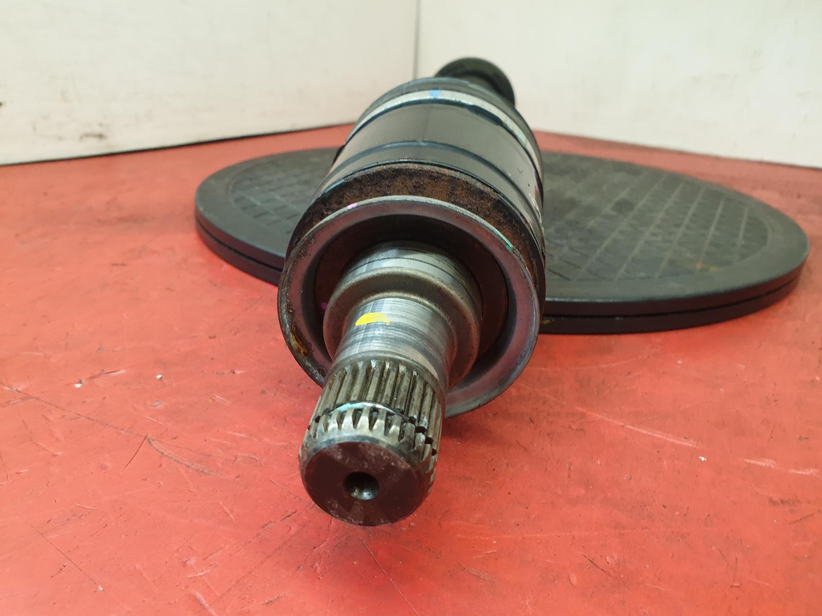 BMW I3 PASSENGER SIDE NEARSIDE REAR DRIVESHAFT 2014 0.6L PETROL