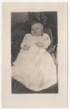 RPPC POSTCARD CIRCA 1910s YOUNG BABY IN WHITE DRESS 3 WEEKS & 3 DAYS OLD