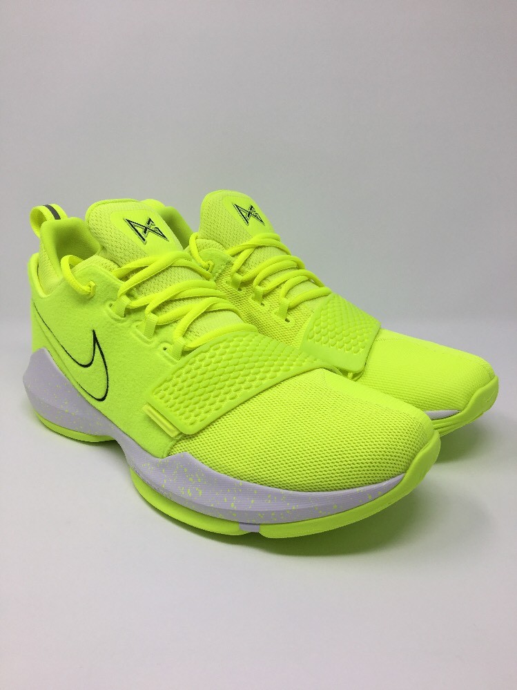 nike pg 1 volt