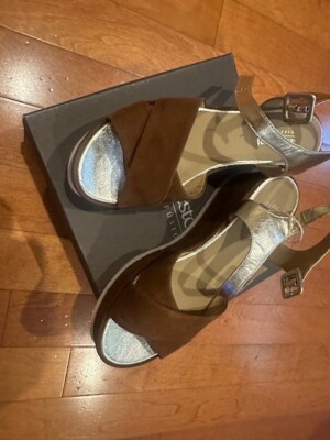 A.Testoni suede/metallic leather sandals, Italian size 39., US 8.5, new with box