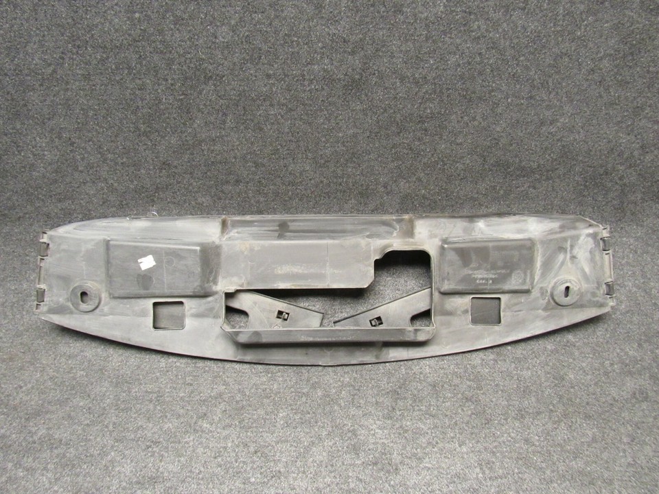 1998 2001 Explorer 4dr Radiator Core Top Splash Shield Headlight Cover 