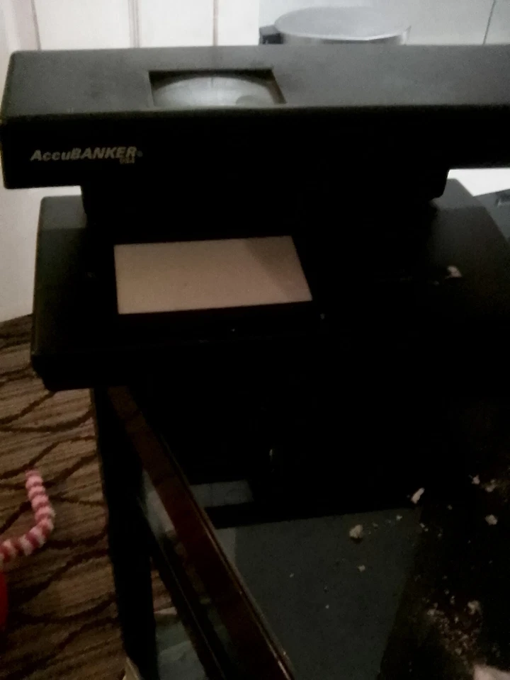 Detector de dinero falsificado AccuBanker D64 negro Foto 2 de 2
