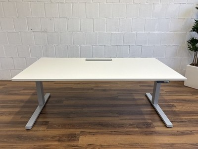 Haworth elektrischer Sitz-Steh-Schreibtsich 180x90cm weiß grau