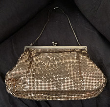 Vintage 1950s Gold Mesh Handbag Purse, Gold Tone 8 x 5 inches