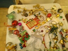 COLLECTION OF VARIOUS CHRISTMAS JINGLE BELLS DOOR HANGERS KNOB ORNAMENTS MORE