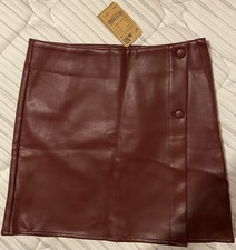jupe pour femme effet cuir neuve avec étiquette taille 38 marque promod