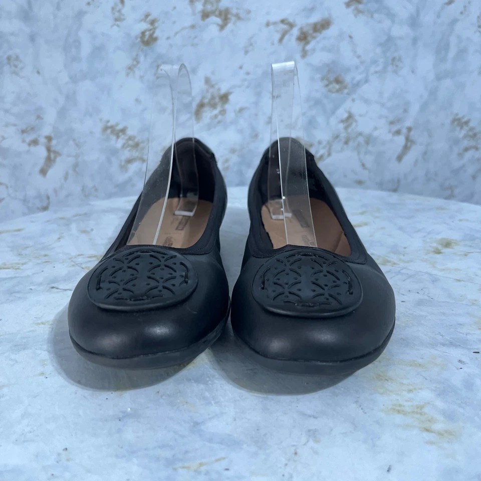 Clarks Gracelin 女式 8M 码鞋黑色皮革舒适芭蕾平底鞋乐福鞋 — 第 2/4 张图片