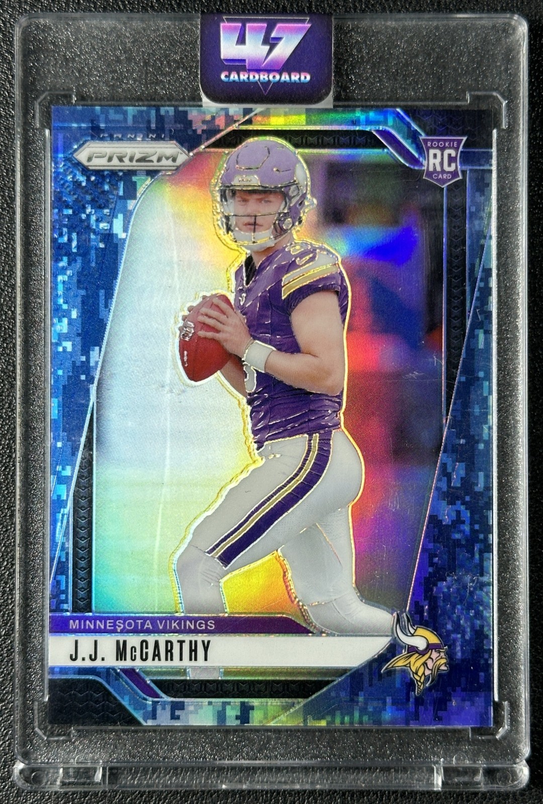 JJ MCCARTHY 2024 PANINI PRIZM #400 NAVY CAMO RC 2/25 VIKINGS