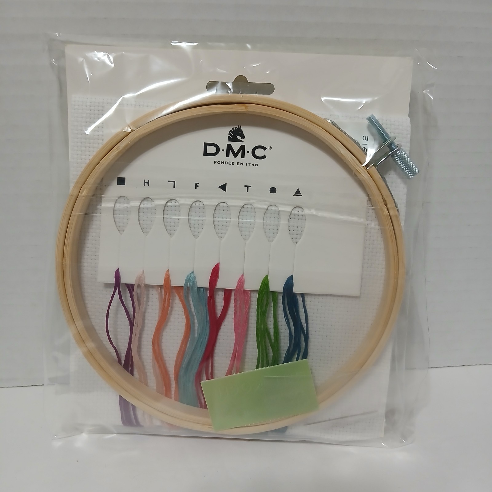 DMC Cross Stitch Kit Exotic Flowers Hummingbird 5.9" Hoop