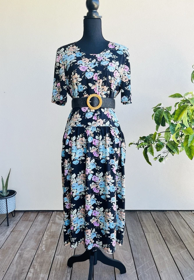 Vestido Vintage Floral Botones Cintura Caída Midi Dama Carol - Talla Pequeña/Mediana Foto 2 de 4
