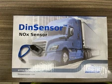 8CL002 Dinex Nitrogen Oxide NOx Sensor Mack Outlet Nox Sensor