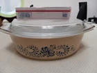 Vtg Pyrex 2.5 qt Homestead #045 casserole serving dish bowl w/Lid, lovely blue