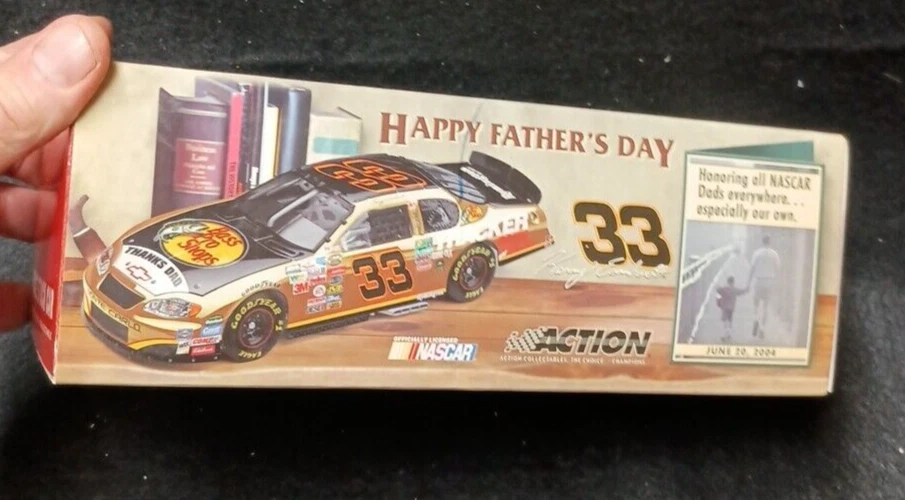 Kerry Earnhardt #33 Bass Pro Shops Dia dos Pais 2004 Chevrolet Monte Carlo 7.836 - Imagem 4 de 4
