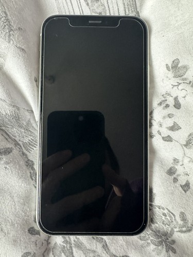 Apple iPhone XR - 128GB - White (EE) A2105 (GSM) - Afbeelding 2 van 2