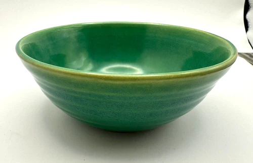 RARE - Vintage Bauer Pottery Green 5" Cereal Bowl Ring - EXCELLENT CONDITION