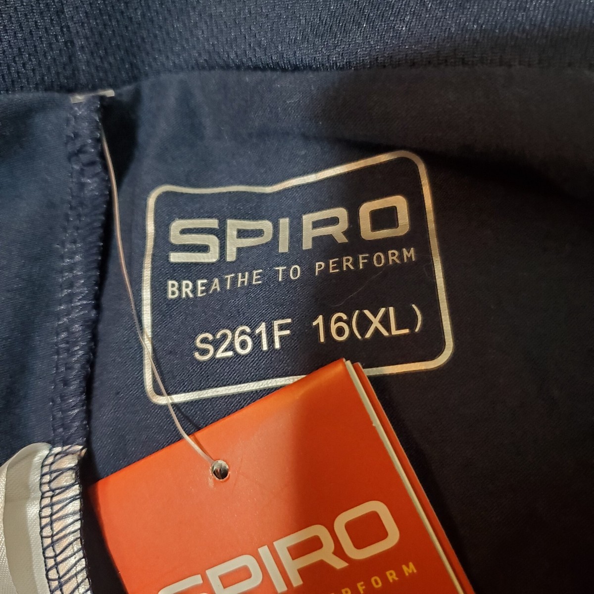 Spiro Breathe To Perform Navy Skort Size 16 (XL)