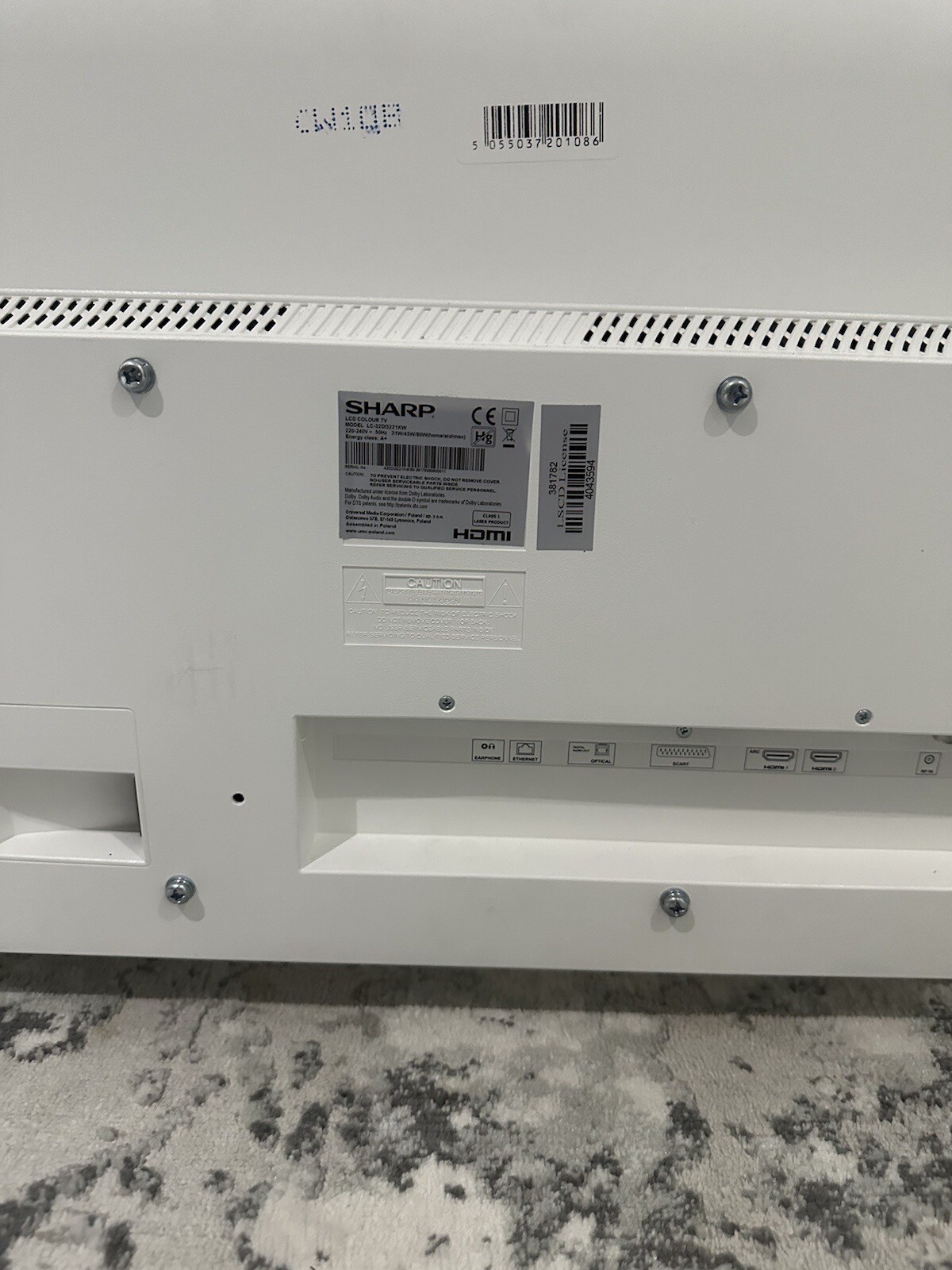 Sharp 32 Inch Full HD LED TV DVD Combi Freeview HD USB Playback LC