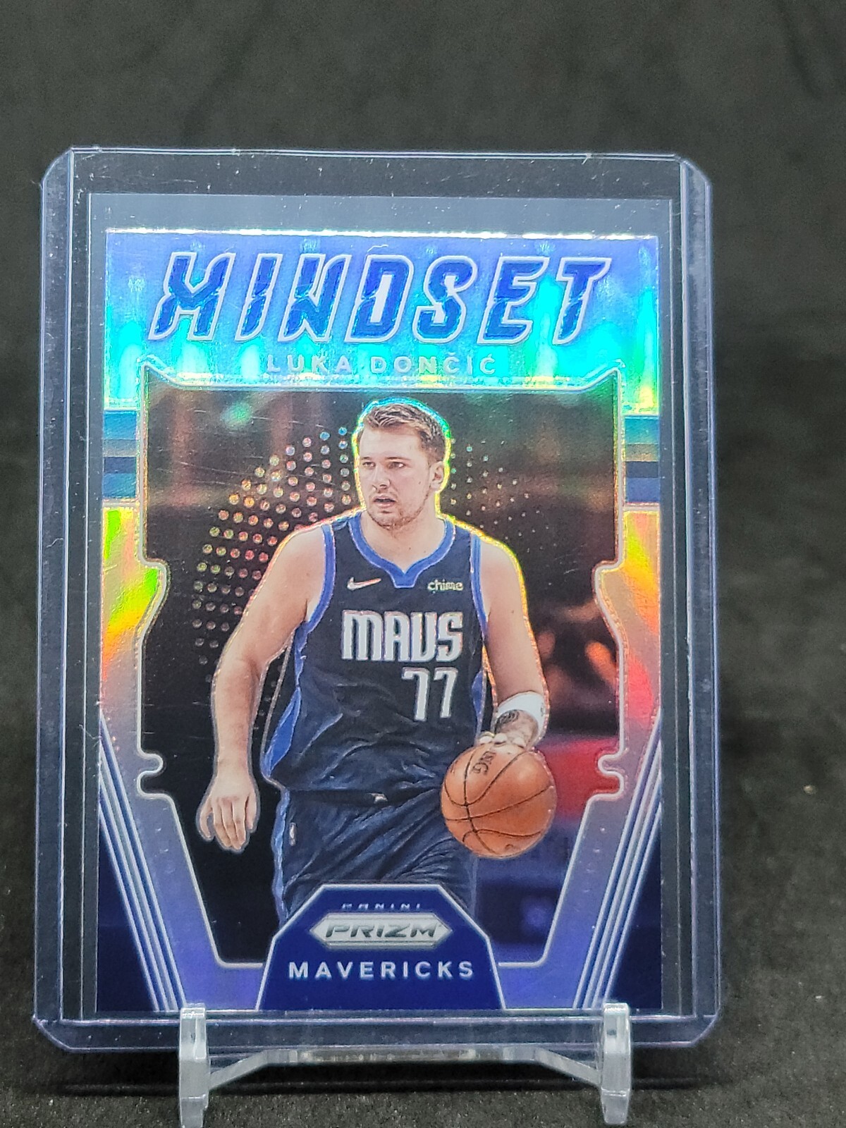 2021-22 Prizm Luka Doncic Mindset Silver Prizm #4 Mavericks