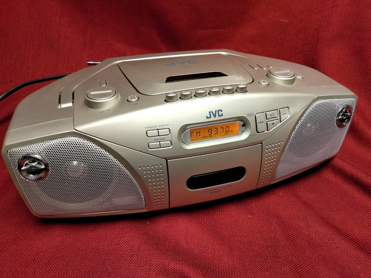 JVC FM Radio, CD & Cassette Player, RC-EZ35S, Tested Works Great.
