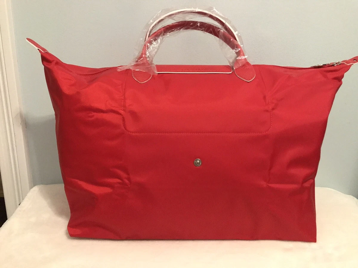 Longchamp Le Pliage Cosmetic Case - thoughts? Useful? Gimmick? : r