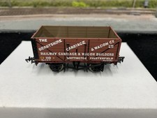 Bachmann 37-080W 7 Plank Wagon Derbyshire Carriage & Wagon Co - Boxed