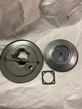 USED KOHLER 52 094 06 ,52 082 04 AIR CLEANER BASE AND INNER COVER