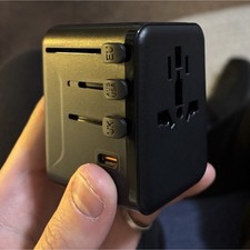 Universal Travel Adapter Converter GaN 35W USB-C USB-A Multi-Country Plug