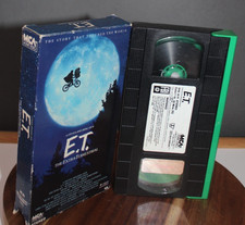 E.T. The Extra Terrestrial Vintage VHS Movie Green 1982 77012