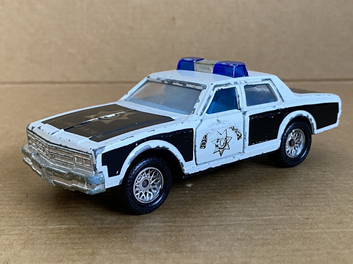 Majorette Chevrolet Impala Police Highway Patrol, 1:41 Scale, Die