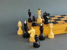 Vintage Wooden Chess Set Tournament Retro Fol...