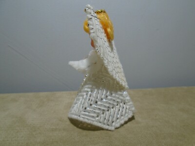 VINTAGE HANDMADE PLASTIC CANVAS AND YARN 4” ANGEL ORNAMENT TREE