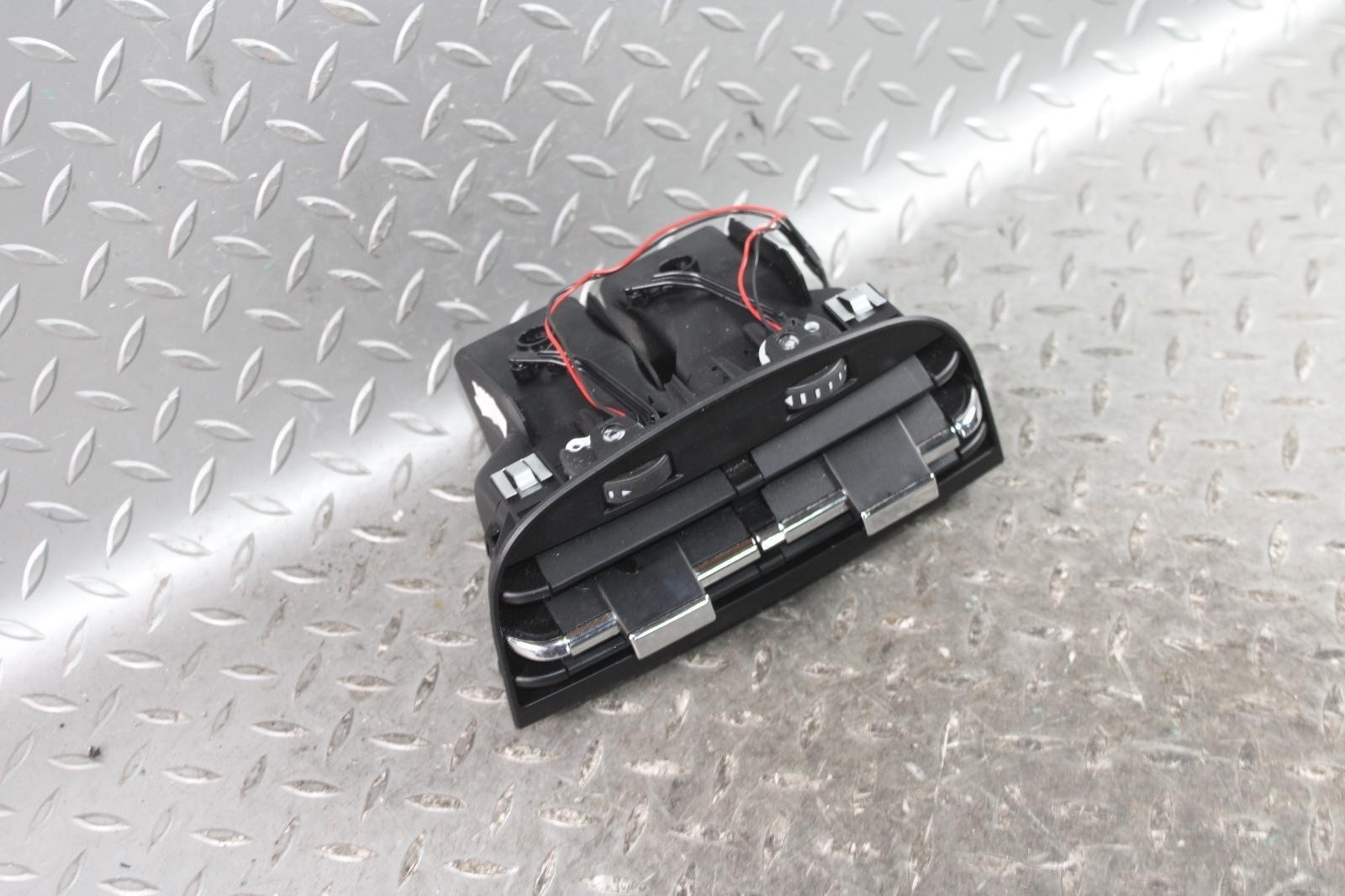 14-21 Quattroporte Rear Console Air Heat AC Vent Unit OEM Factory OE OE WTY WTY