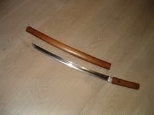 [2303] Japanese Sword: Yasutsugu Wakizashi w Horimono in Shirasaya
