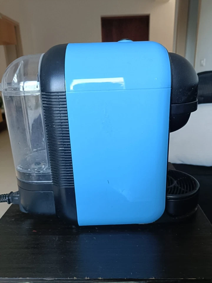 Macchina Caffè Lavazza A Modo Mio Mod LM500 per ricambi - Immagine 2 di 4