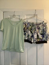 RBX Women’s Activewear Set Tee And Shorts Light Green Floral Size M