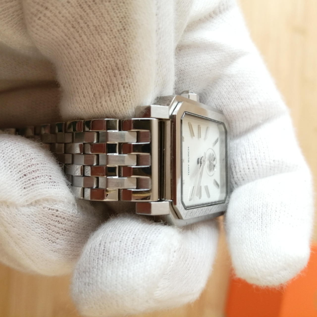 Tory Burch TBW1510 Quartz Mens Watch 40mm Silver Used thumbnail 11