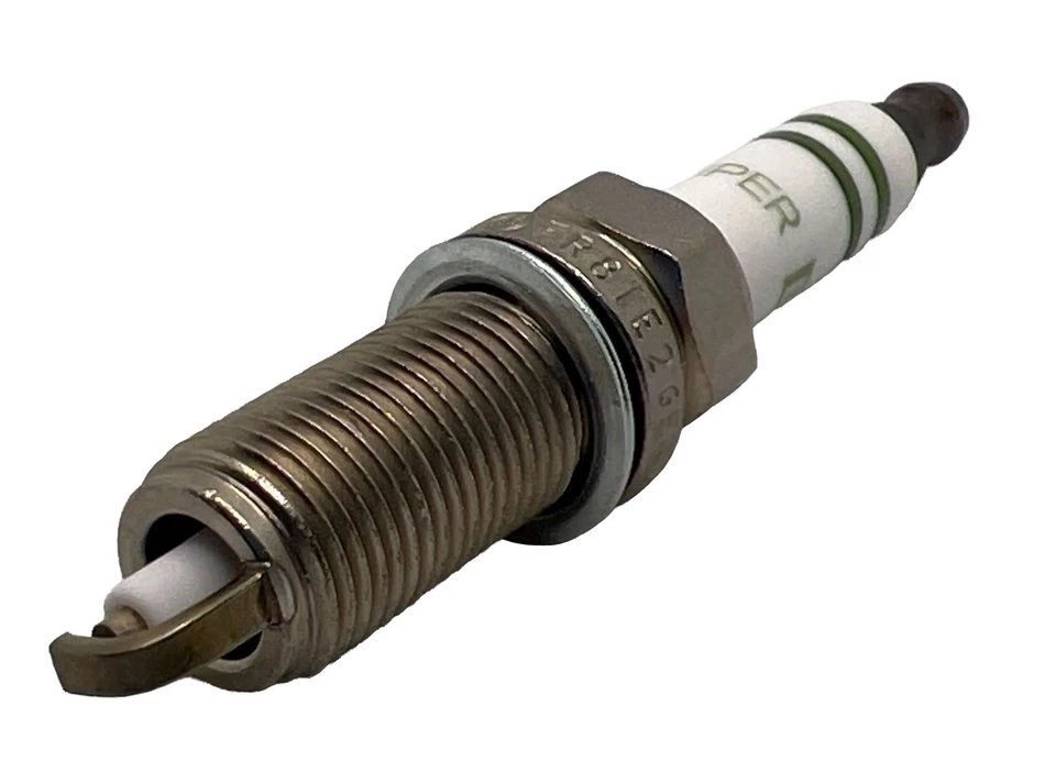 Juego de 16 bujías Mopar SPFR8TE2AA para Jeep Ram Dodge Commander 1500 09-13 Foto 3 de 4