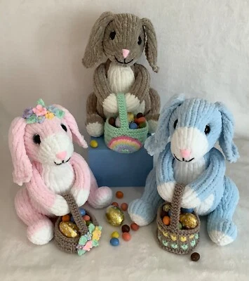 CAROL CONNELLY KNITTING PATTERN - Easter Bunny Rabbits soft toy - King Cole Yummy yarn