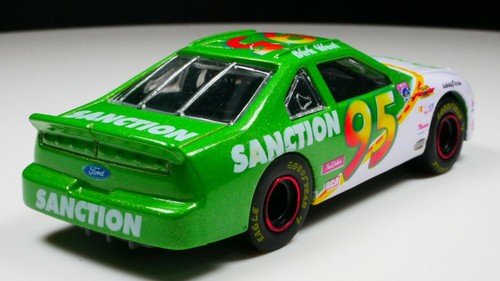 Nascar Ford Sanction # 95 1/64 Scale Car Real Riders - Picture 3 of 9